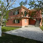 Spasmeni Vrisi